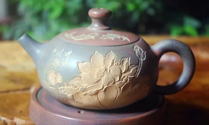 广西坭兴陶丨低调奢华有内涵的艺术瑰宝，TA实在是被低估了！