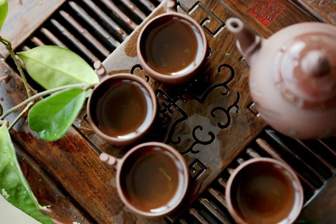 紫砂壶丨茶圈的宠儿、收藏家的最爱、传统文化的集大成者