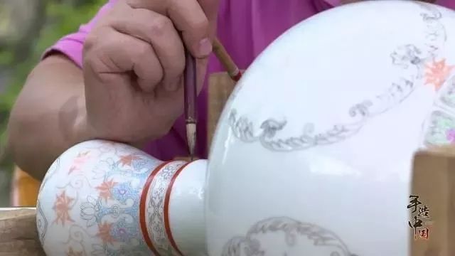 看茶去丨豆瓣高评8.7分！这部片子给你震撼的“中国制造”！