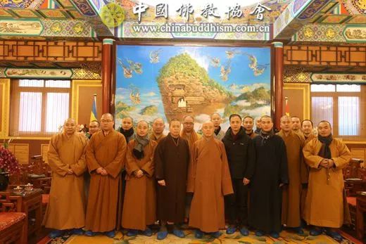 中国佛教协会在京直属寺院《佛教教职人员证》颁发仪式在北京广济寺举行