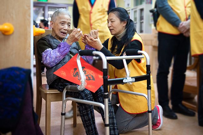 慈善公益丨广州光孝寺举行“迎元旦，送温暖”社区慰问活动