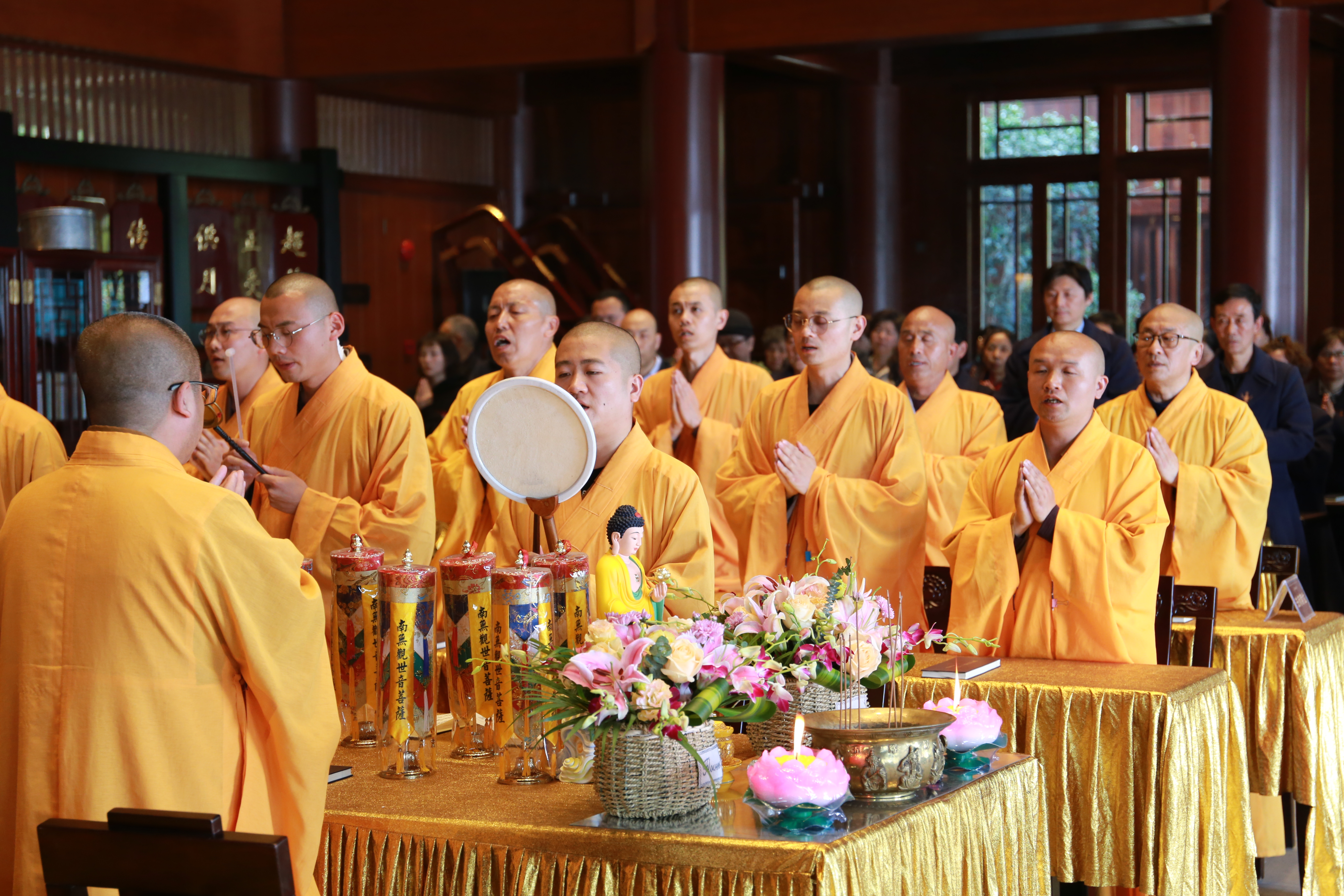 南京牛首山佛顶寺举行三时系念法会