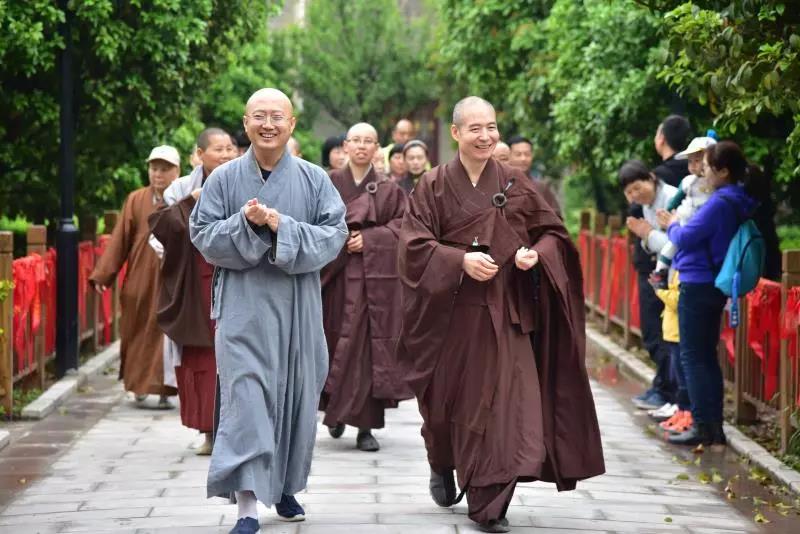 安徽三祖禅寺住持宽容大和尚率参访团一行朝拜净土祖庭长安香积寺