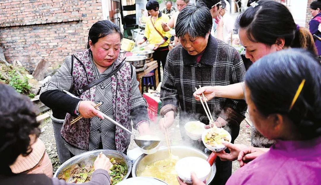 为四川宜宾祈福！灾难带来对生命的启示 听听法师怎么说