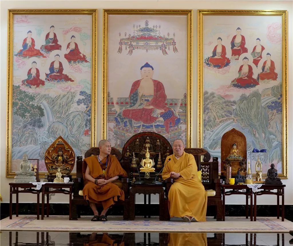 云南省南传佛教教职人员参访团到访深圳弘法寺
