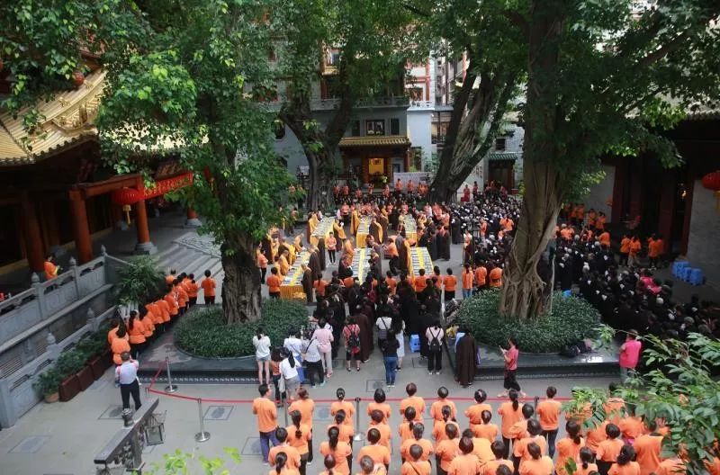广州大佛寺举行“六月六 晒经会 传法宝 开智慧”晒经活动