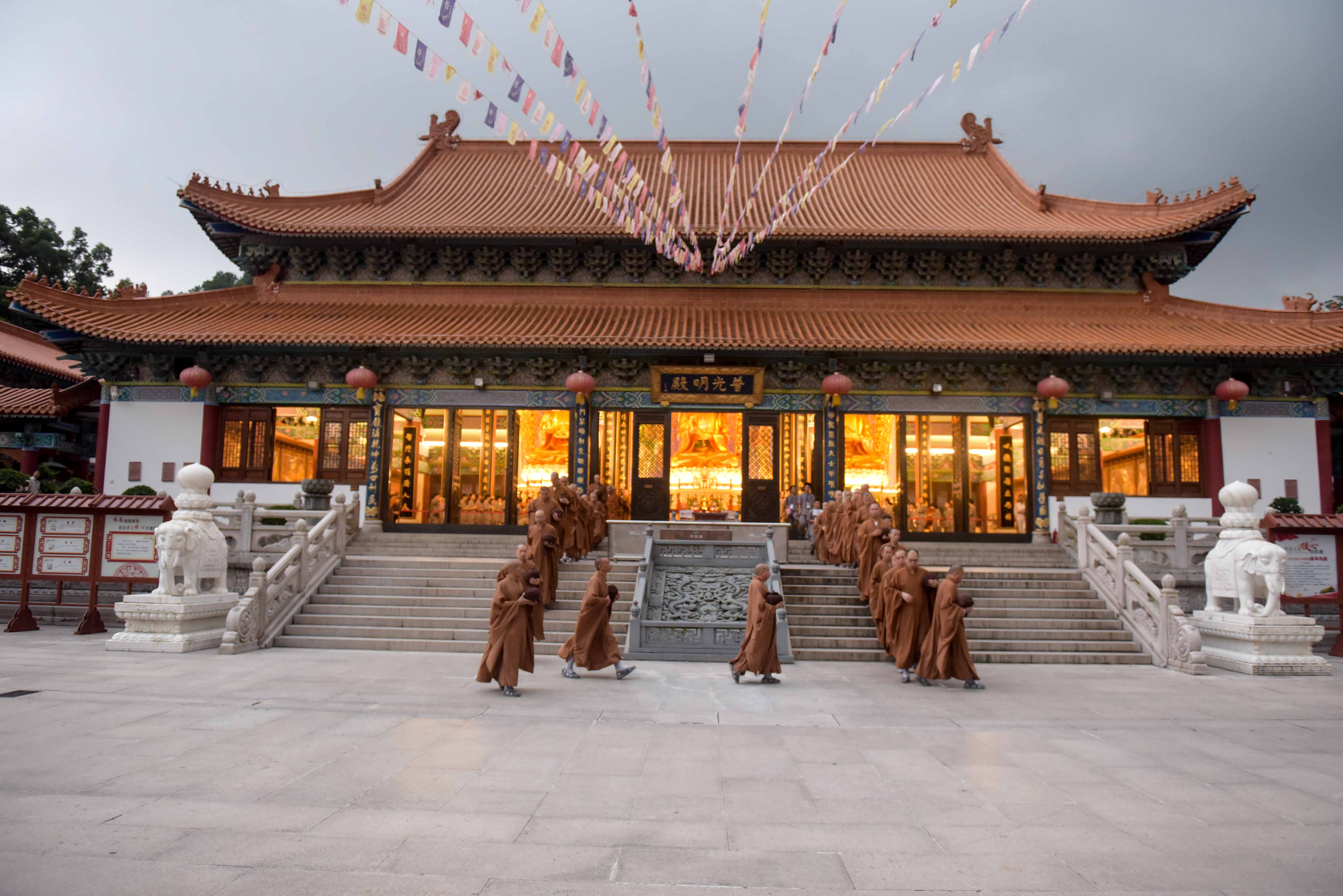 珠海普陀寺2019年短期出家班开班首日学出家功德与戒律