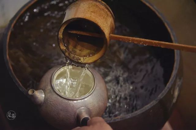 茶空间丨趟栊内围炉，煮一壶老广州的味道