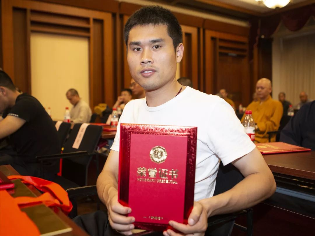 新闻 | 杭州市佛教协会与市属各寺院签订《2019杭州市佛教场所安全目标管理责任书》