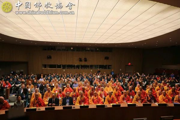 点亮心灯 祈愿和平 ——第二届中美加佛教论坛在美国纽约联合国总部举行
