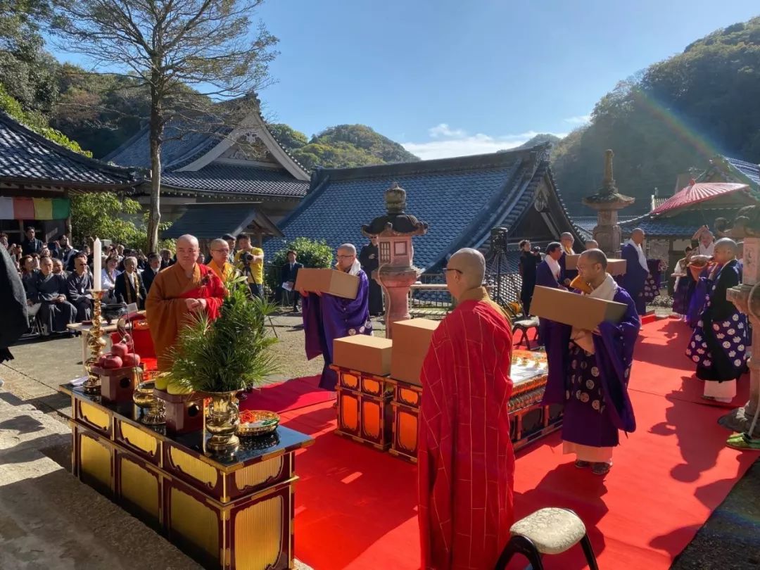 湖州佛教协会组团赴日参加《思溪藏》复刻本安奉法会功德圆满