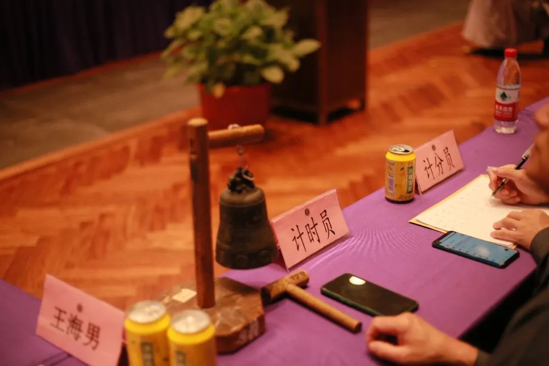 江苏佛学院寒山学院举行2021年毕业论文答辩 35位学僧全员通过