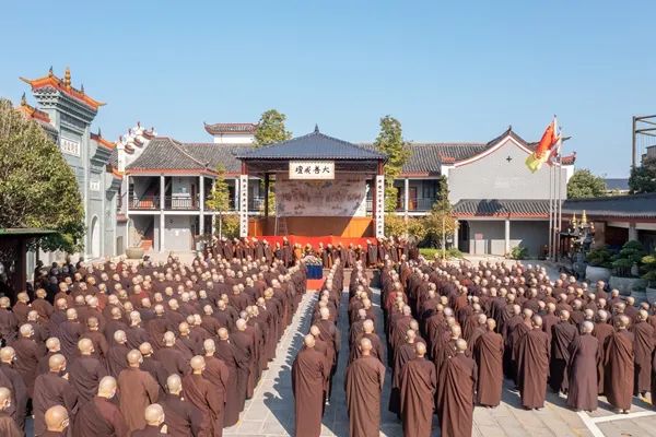 湖南省佛教协会2022年传授二部僧三坛大戒法会圆满举办