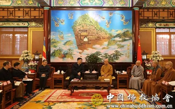 中央统战部副部长、国家宗教事务局局长陈瑞峰到中国佛教协会走访调研