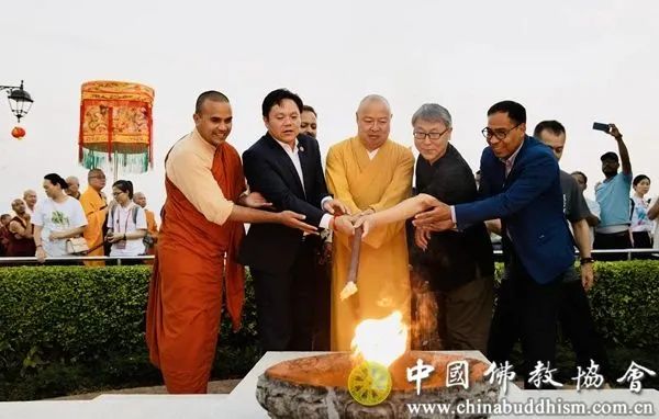 中国佛教协会代表团赴尼泊尔参加2023年卫塞节系列活动
