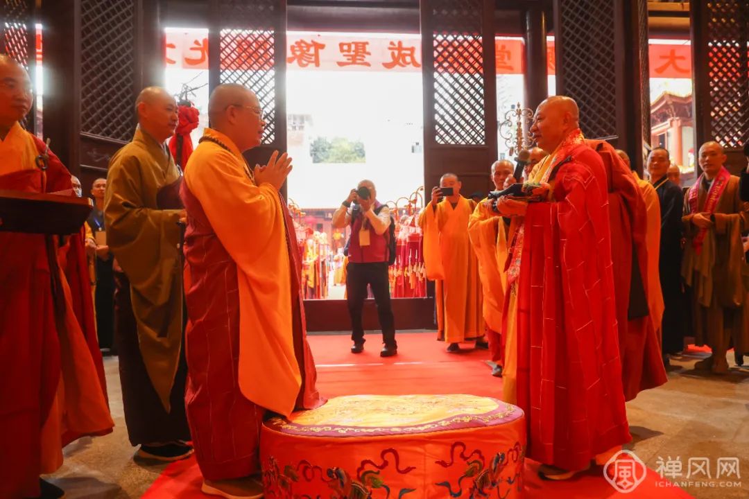 出家40周年 耀智法师荣膺广州大佛寺方丈